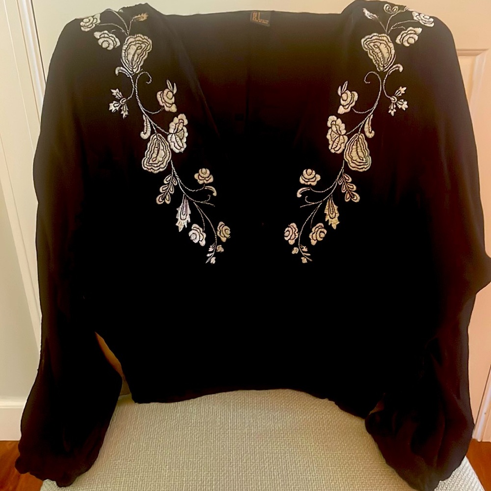 Embroidered Black Long Sleeved   Forever 21 Top.